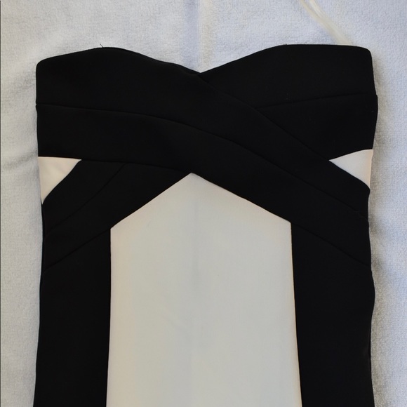 Mendocino dress - Picture 1 of 10